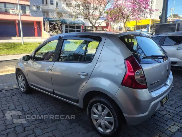 SANDERO 1.6 PRIVILEGE 16V