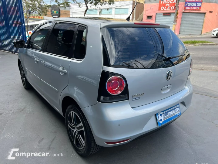 POLO 1.6 MI 8V
