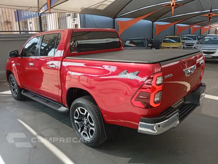 HILUX 2.8 D-4d Turbo CD SRX 4X4