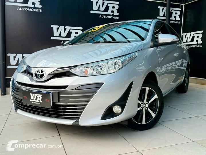 YARIS 1.5 16V Sedan XS