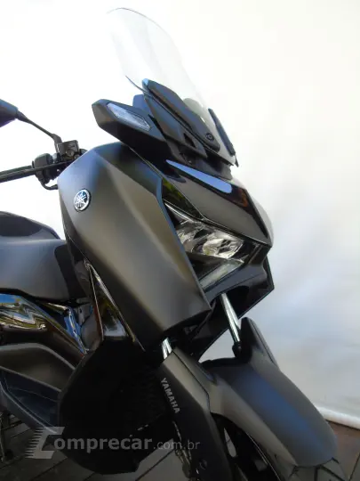 YAMAHA XMAX 250 CONNECTED ABS