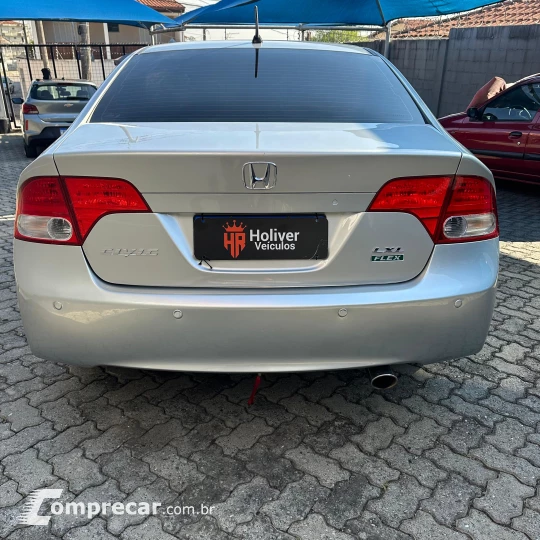CIVIC 1.8 LXL 16V