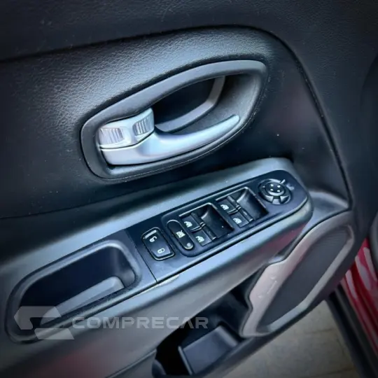 RENEGADE 1.8 16V Limited