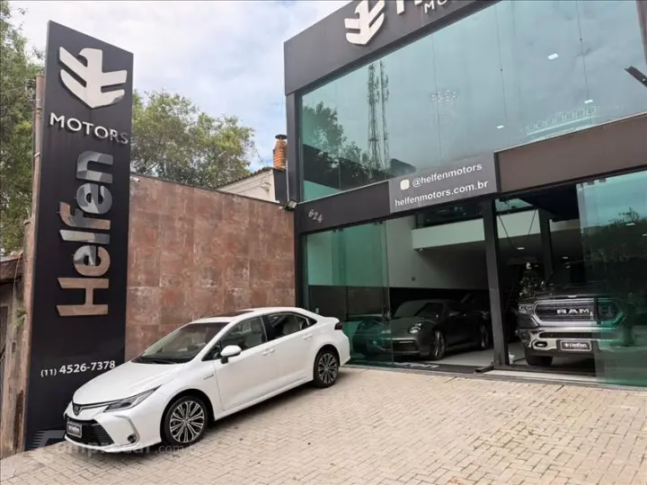 COROLLA 1.8 VVT-I Hybrid Altis Premium