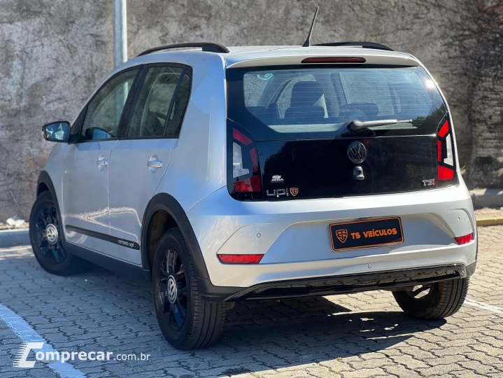 CROSS UP 1.0 MPI 12V FLEX 4P MANUAL