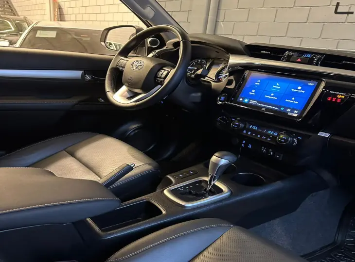 HILUX 2.8 4X4 CD 8V