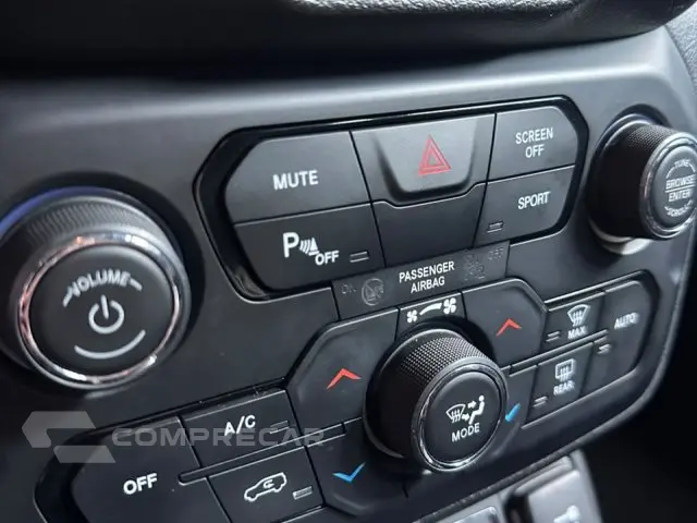 RENEGADE - 1.8 16V SPORT 4P AUTOMÁTICO