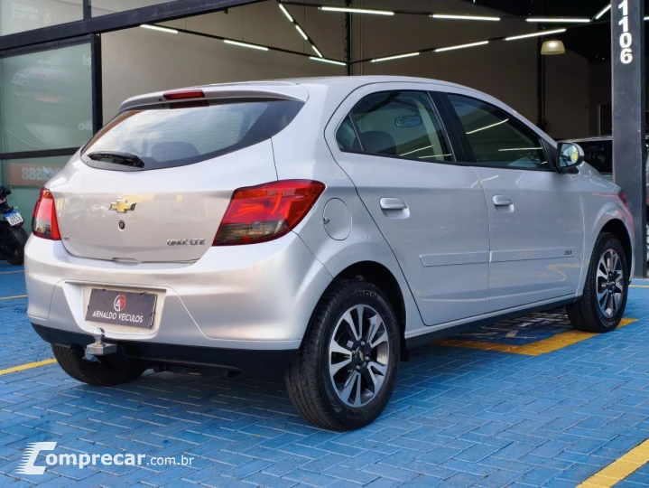 ONIX HATCH LTZ 1.4 8V FlexPower 5p Mec.