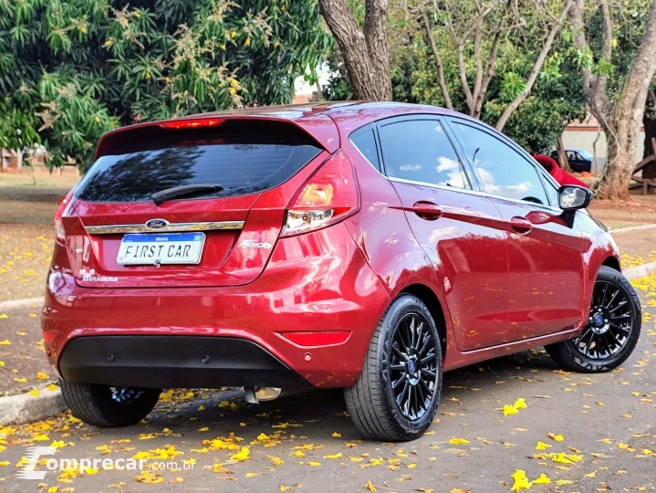 FIESTA 1.6 TITANIUM HATCH 16V FLEX 4P MANUAL