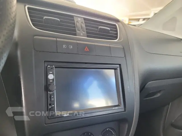 FOX - 1.6 MI PRIME 8V 4P MANUAL