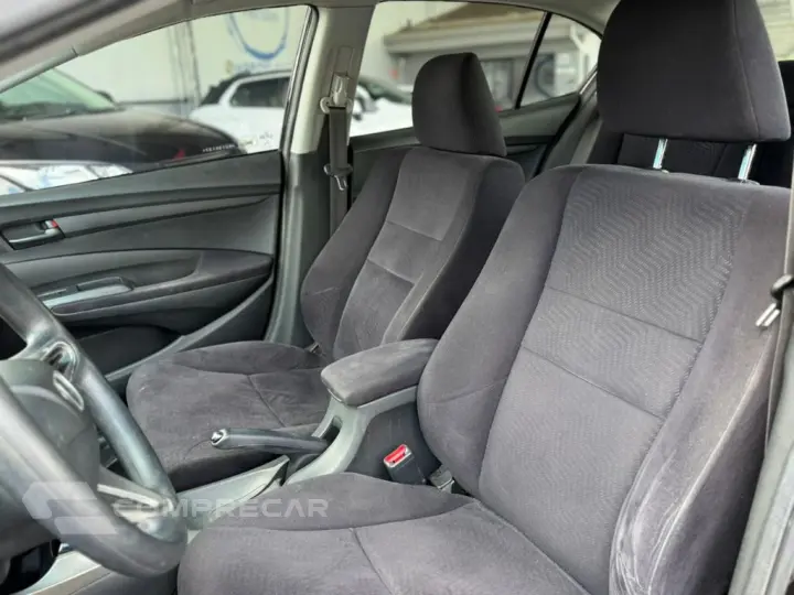 CITY Sedan LX 1.5 Flex 16V 4p Aut.