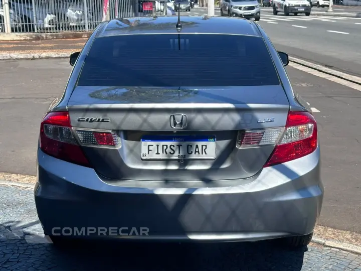 CIVIC 1.8 LXS 16V FLEX 4P AUTOMÁTICO