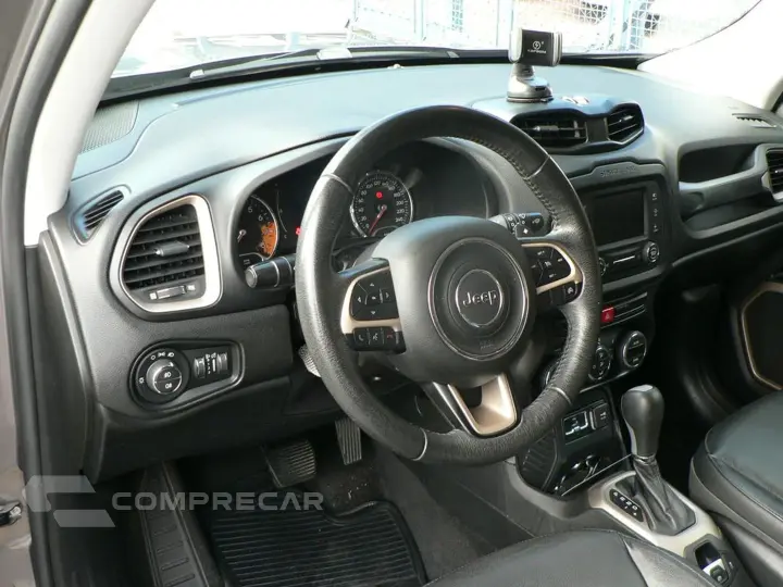 Renegade 1.8 16V Flex Longitude 4P Automático