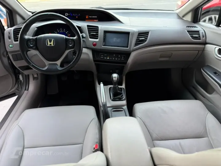 CIVIC 1.8 LXL 16V FLEX 4P MANUAL