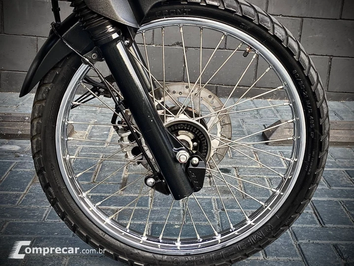 XTZ 250 LANDER