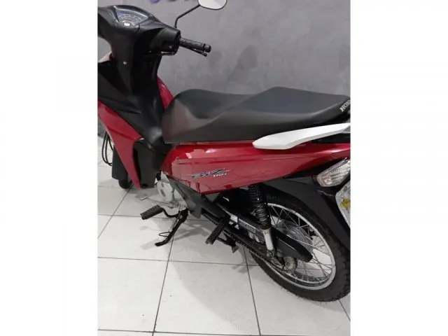 BIZ 110i - Street