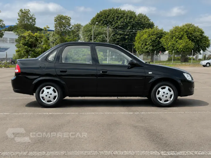 Classic Sedan 1.0 4P VHCE FLEX LS