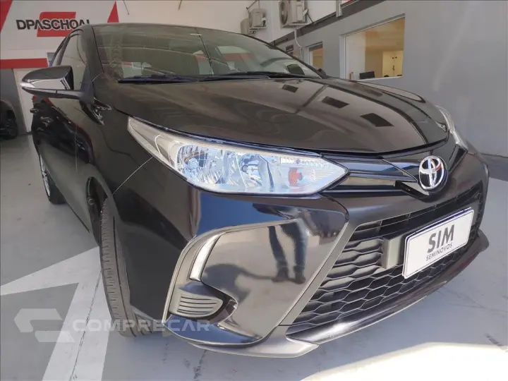 YARIS 1.5 16V XL