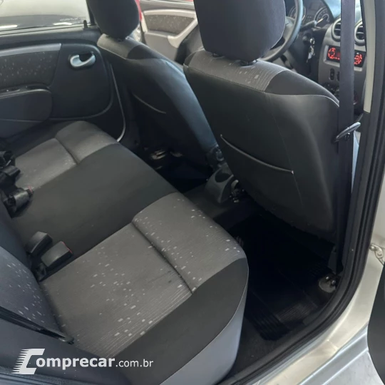 LOGAN Expression Hi-Flex 1.6 8V 4p