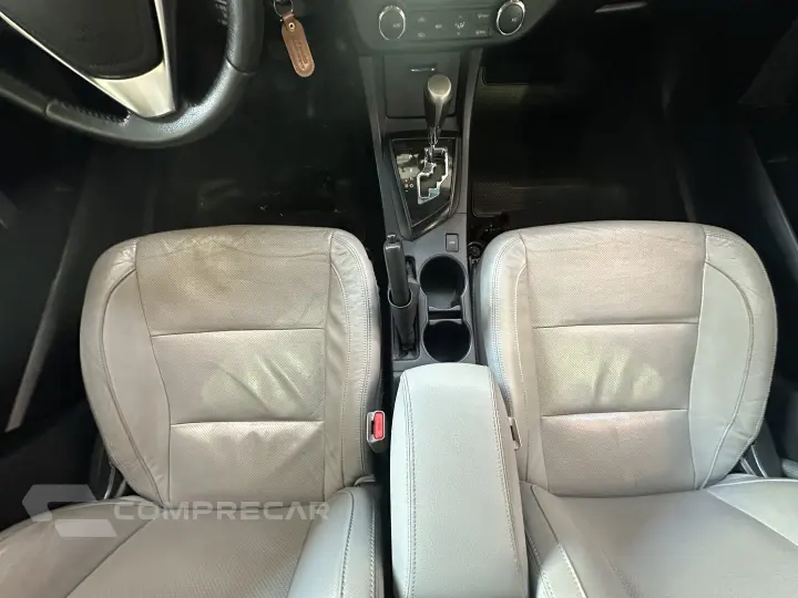 COROLLA 1.8 GLI 16V FLEX 4P AUTOMÁTICO