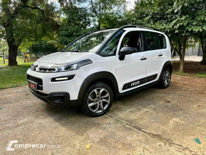 AIRCROSS 1.5 Live 8V