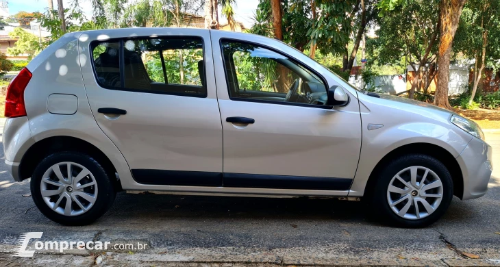 SANDERO 1.6 Expression 8V