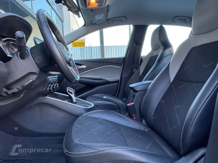 ONIX HATCH PREM. 1.0 12V TB Flex 5p Aut.