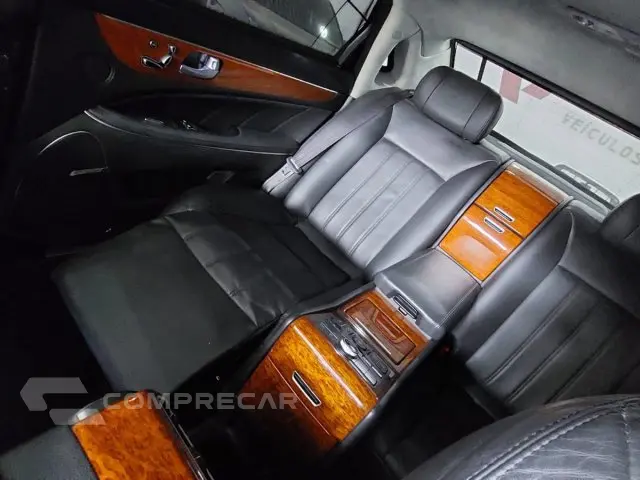 EQUUS - 4.6 V8 SEDAN 4P AUTOMÁTICO