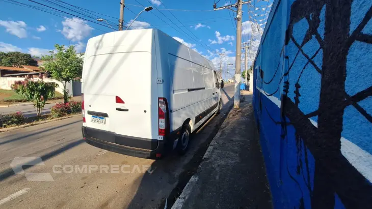 MASTER 2.3 DCI Extra Furgão L3h2