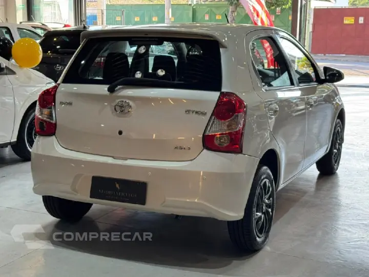 ETIOS 1.5 XS 16V FLEX 4P AUTOMATICO