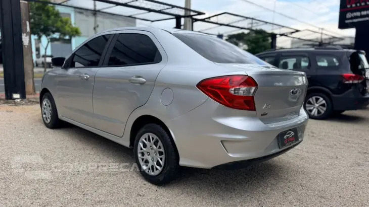 Ka + Sedan 1.5 12V 4P FLEX TI-VCT SE