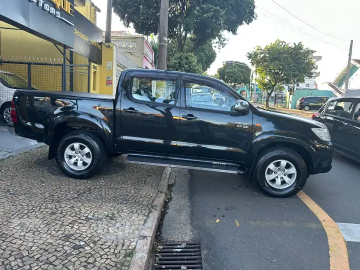 Hilux CD SR 4x2 2.7 16V/2.7 Flex Aut.