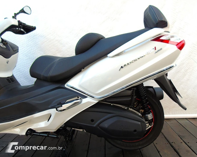DAFRA MAXSYM 400i
