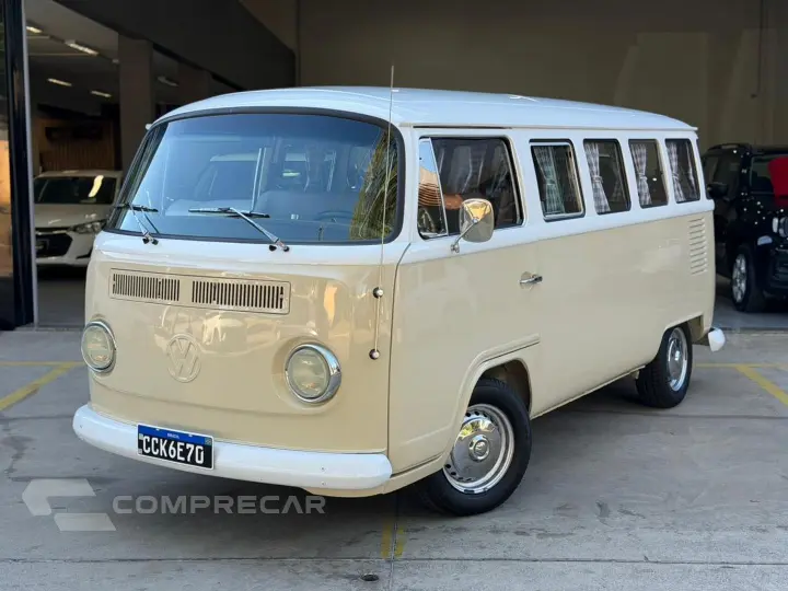 Kombi 1.6 Std 8V Gasolina 3P Manual
