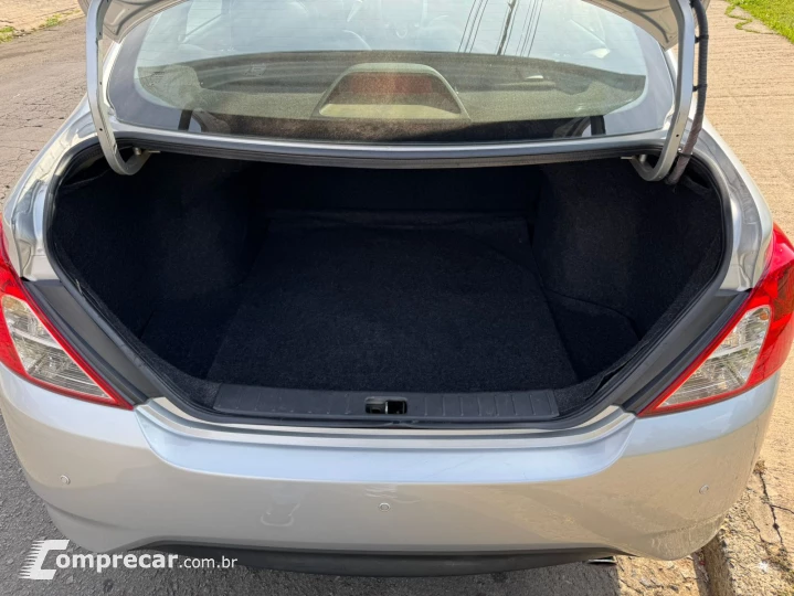VERSA 1.6 16vstart Unique