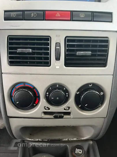 PALIO 1.8 MPI Adventure Locker Weekend 16V