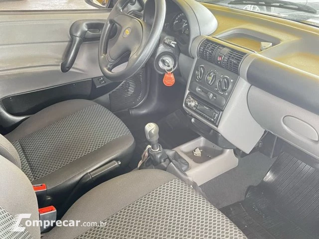 CLASSIC - 1.0 MPFI LS 8V 4P MANUAL