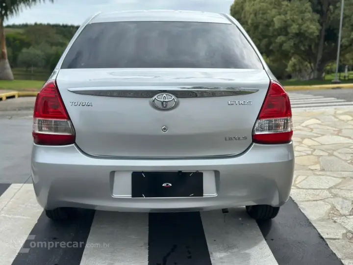 ETIOS 1.5 XLS SEDAN 16V FLEX 4P MANUAL