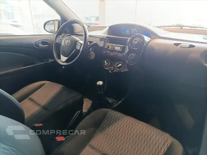 ETIOS 1.3 X 16V FLEX 4P MANUAL