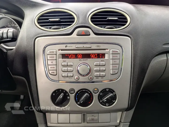 FOCUS 2.0 GLX 16V FLEX 4P MANUAL