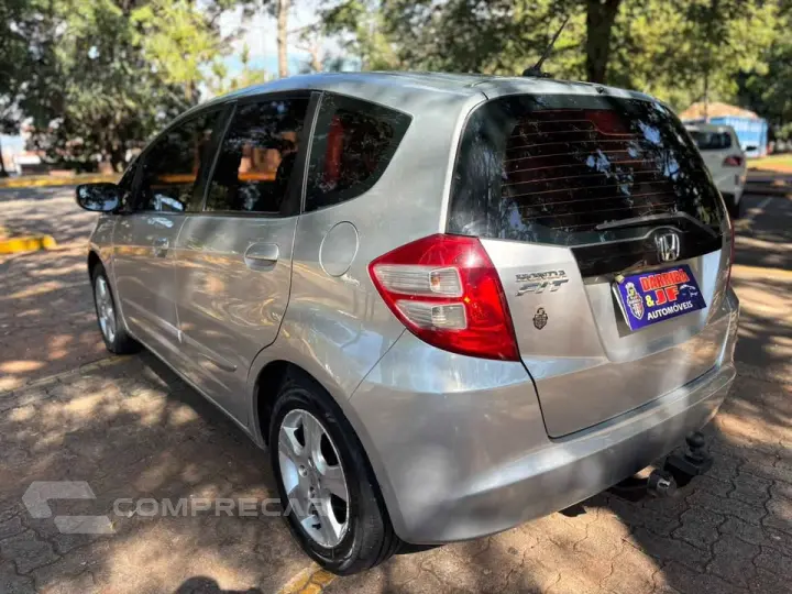 FIT 1.4 LX 16V
