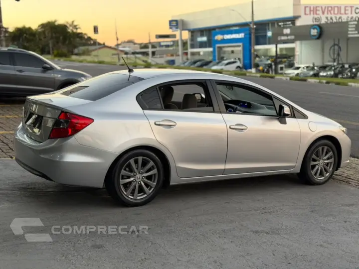 CIVIC 1.8 LXS 16V FLEX 4P AUTOMÁTICO