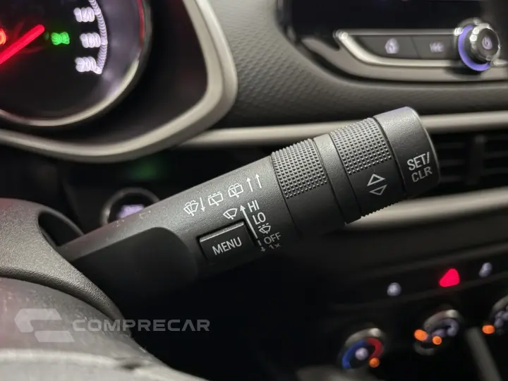 TRACKER 1.0 TURBO FLEX AUTOMÁTICO