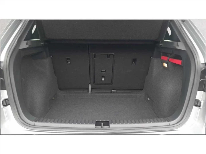 TAOS 1.4 250 TSI TOTAL FLEX HIGHLINE AUTOMÁTICO