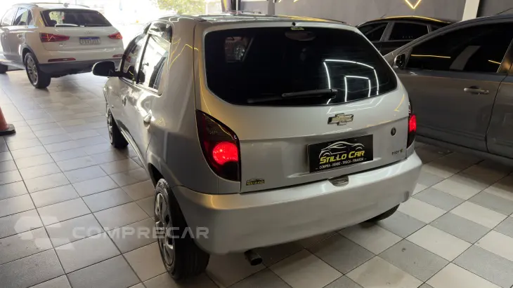 CELTA 1.0 MPFI LT 8V
