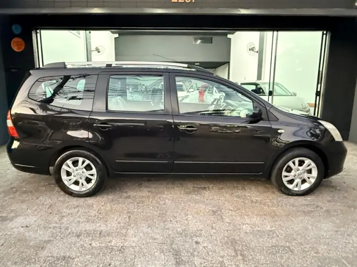 GRAND LIVINA 1.8 SL 16V