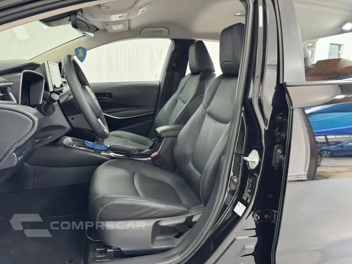 COROLLA 1.8 VVT-I Hybrid Altis