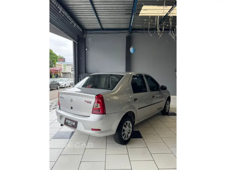 LOGAN 1.0 AUTHENTIQUE 16V FLEX 4P MANUAL