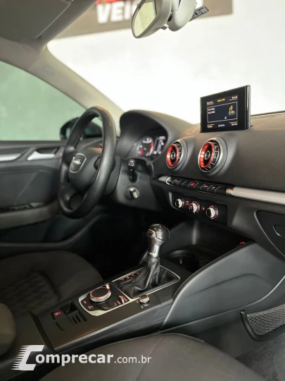 A3 1.4 TFSI Sedan Ambiente 16V