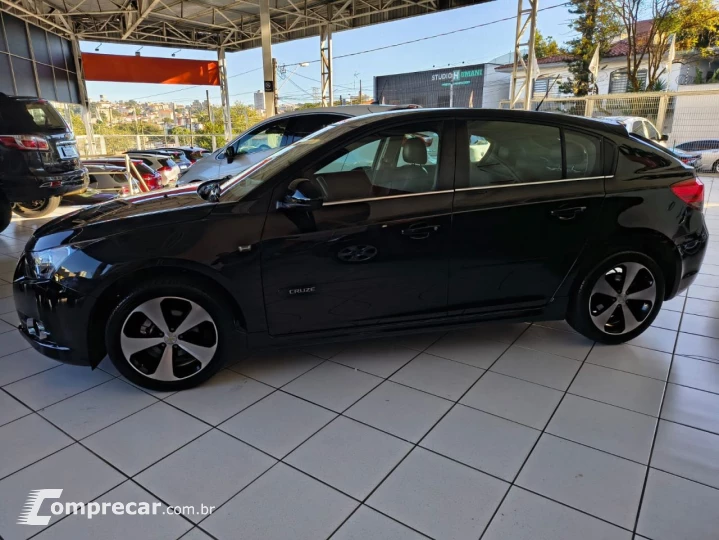 Cruze Hatch 1.8 16V 4P LT SPORT FLEX